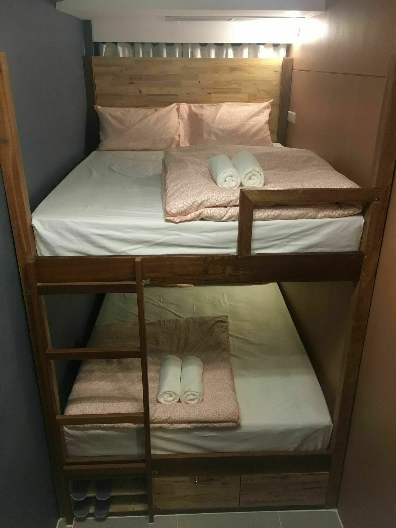 Siam Host Ratchada - Mrt Ladprao Hostel Bangkok Bagian luar foto